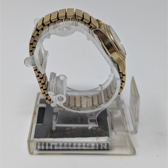 Timex Acqua INDIGLO Night Light Ladies Gold Tone Watch A63912 Stretch Band main image 5